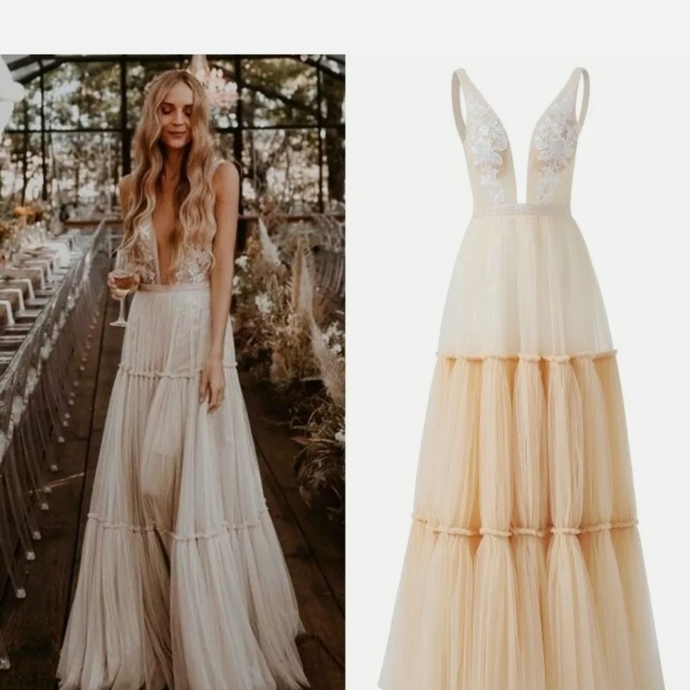Elegant Cream Lace Maxi Dress